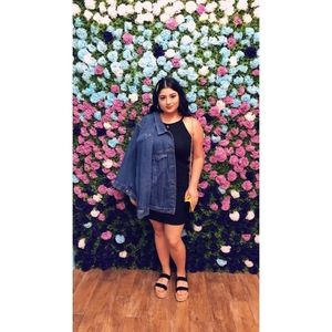 Meet your Posher, Nina